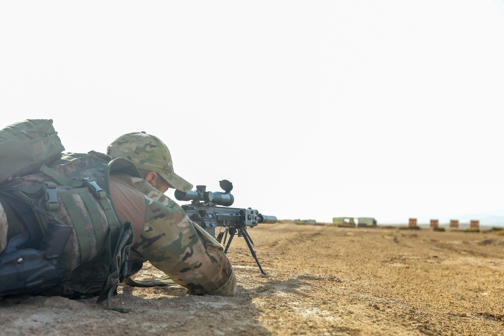 SFAB Advisors Train with soldiers of the Tunisian Armed Forces during African Lion