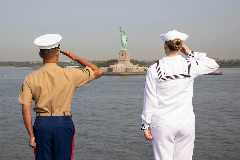 Wasp Arrives in New York for Fleet Week NYC