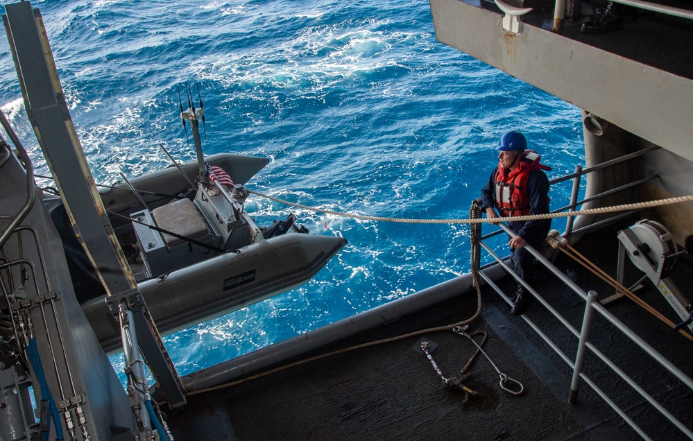 USS Ronald Reagan (CVN 76) small-boat operations