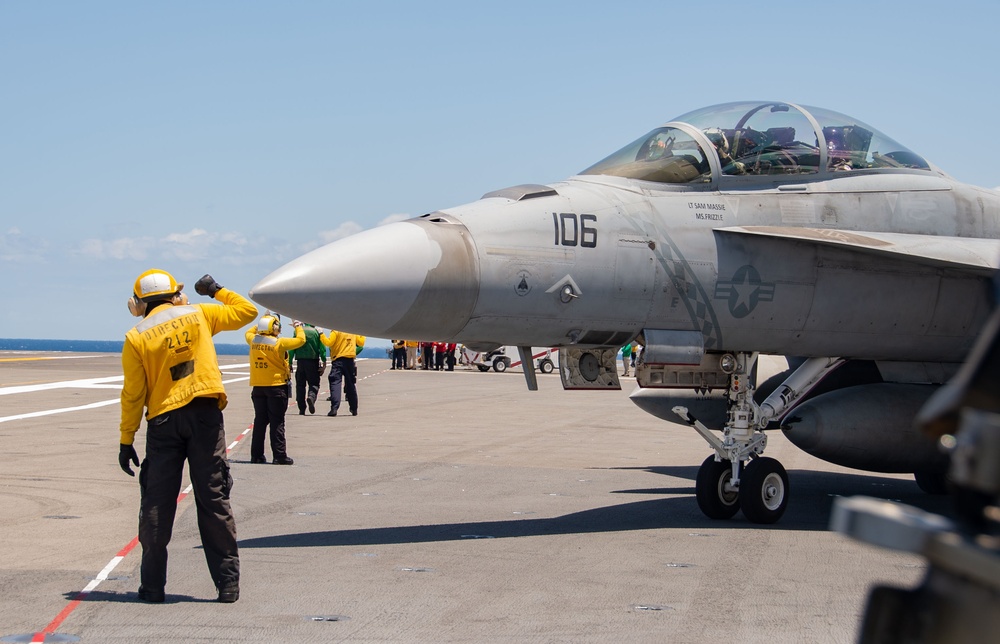 USS Ronald Reagan (CVN 76) conducts flight operations