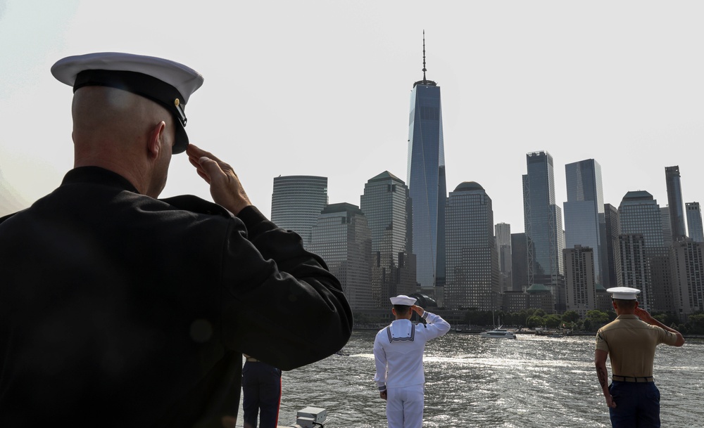 Wasp Arrives in New York for Fleet Week NYC