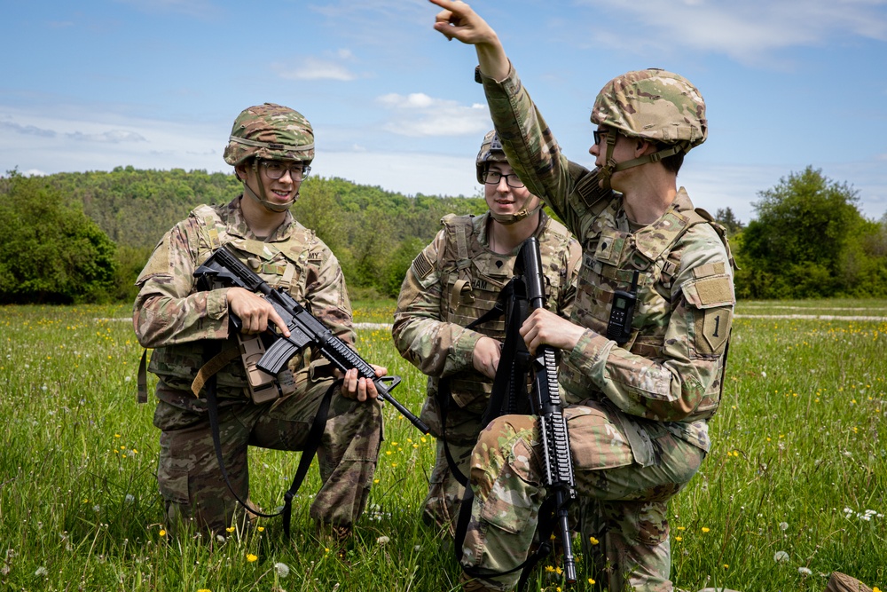 DVIDS - Images - 82nd Brigade Engineering Battalion train in site ...