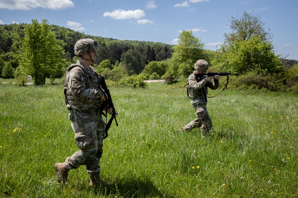 82nd Brigade Engineering Battalion train in site exploitation