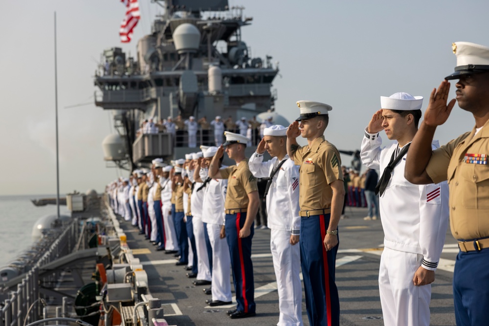 U.S. Marines and Sailors arrive at Fleet Week New York