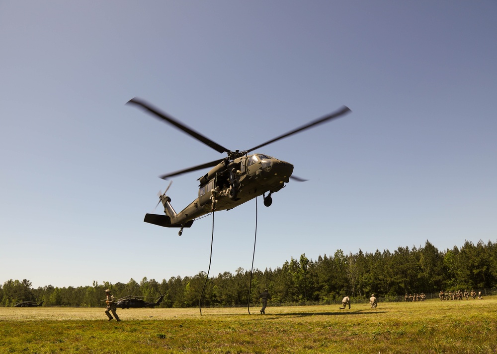 3rd Special Forces Group (Airborne) execute Fast Rope Insertion Extraction System training during Southern Strike