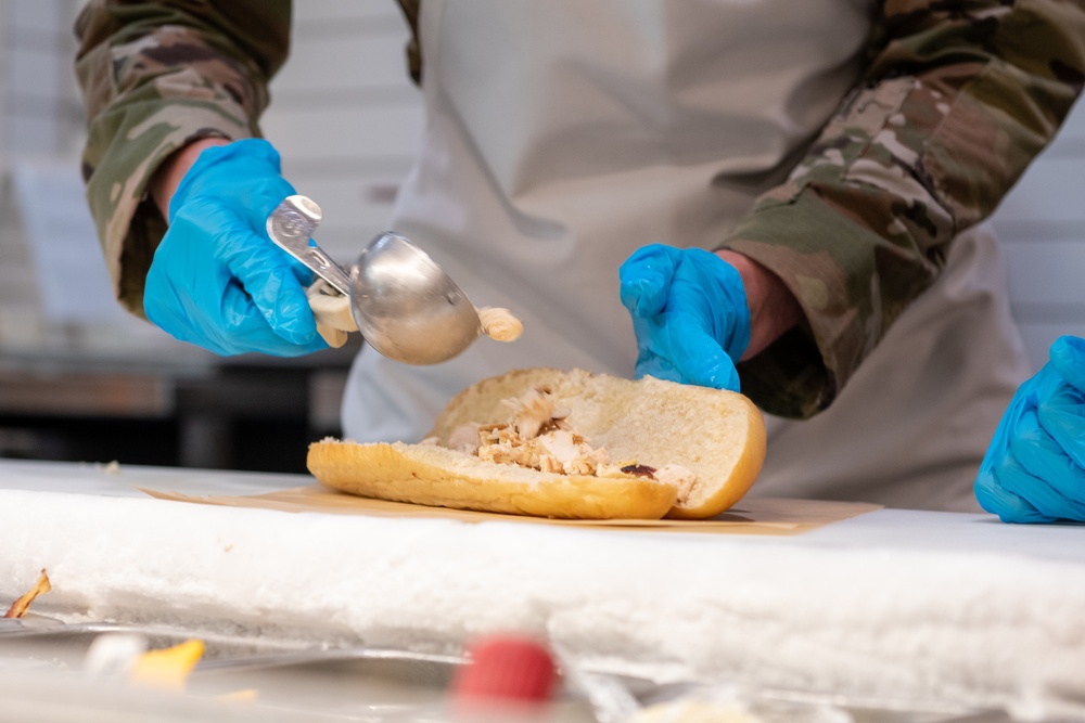 CMSgt Laura Hoover Visits Chisolm Trail Inn Dining Facility