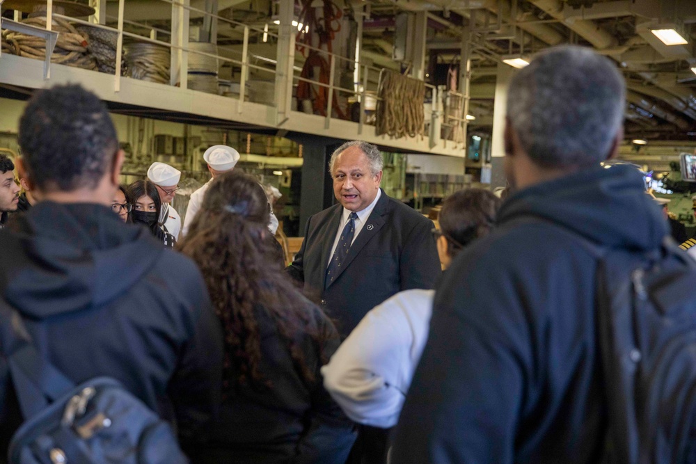 SECNAV Visits Wasp for Fleet Week NYC