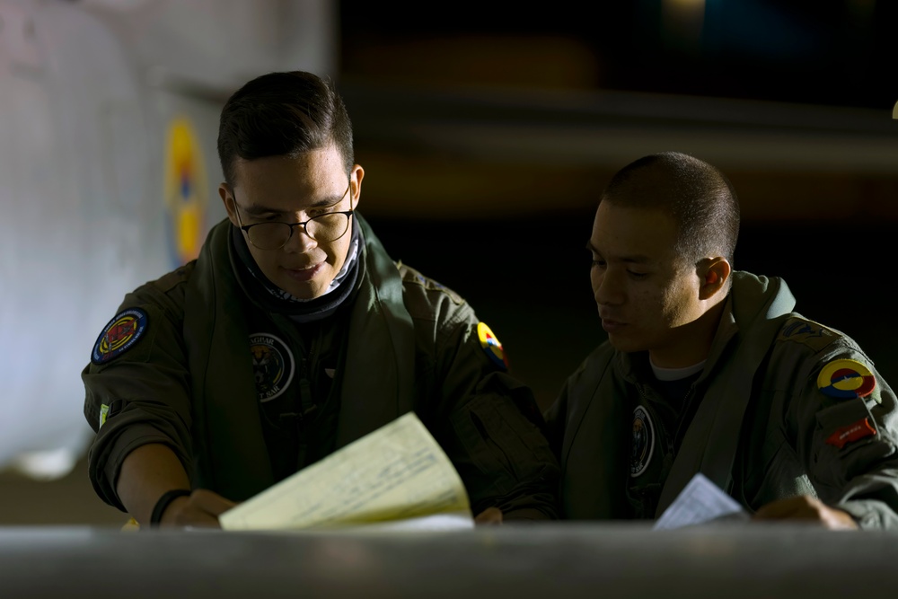 Ad Astra: Colombian Air Force takes on Red Flag-Rescue at night