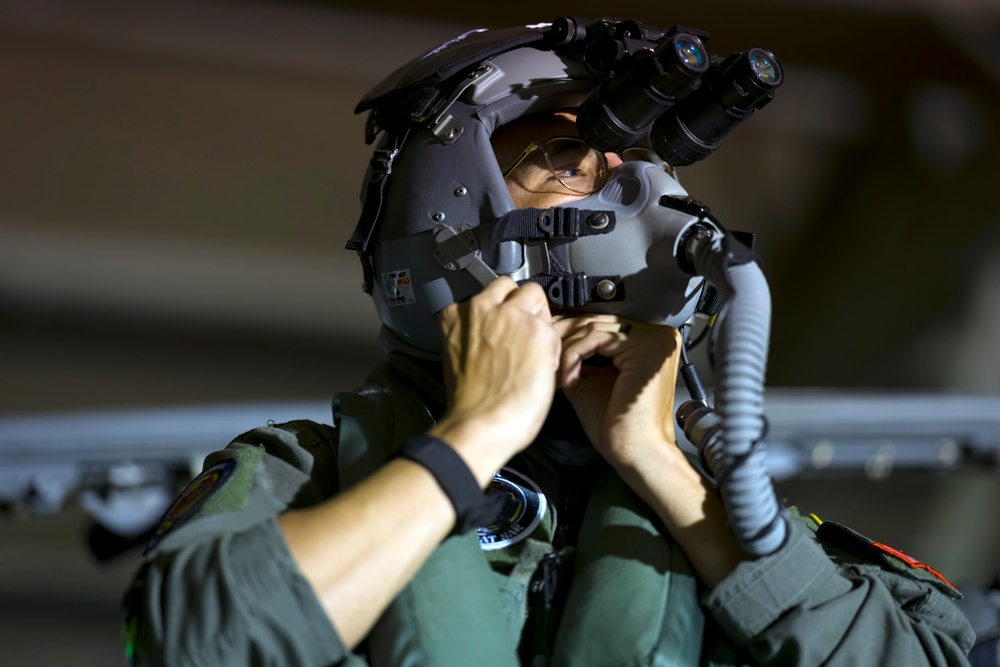 Ad Astra: Colombian Air Force takes on Red Flag-Rescue at night