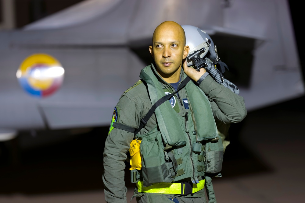 Ad Astra: Colombian Air Force takes on Red Flag-Rescue at night