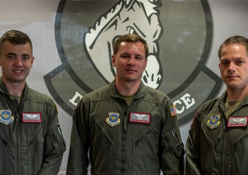 Three Travis Airmen assist in recovery of car that drove off CA cliff