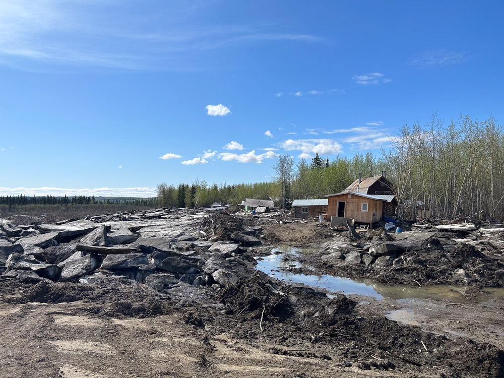 Alaska National Guardsmen, State Defense Force assist with flood recovery in Circle