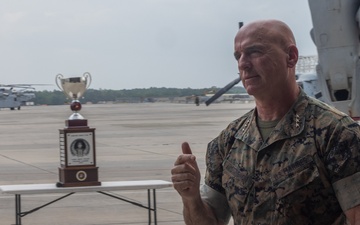 Marine Medium Tiltrotor Squadron 266 receives the II MEF &quot;Chesty&quot; Puller award