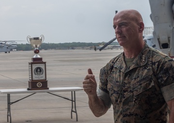 Marine Medium Tiltrotor Squadron (VMM) 266 receives the II MEF &quot;Chesty&quot; Puller award
