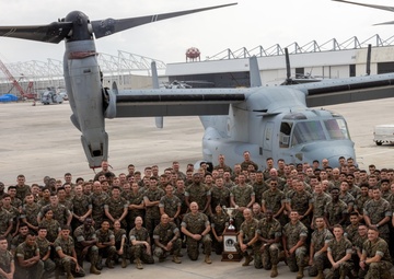 Marine Medium Tiltrotor Squadron (VMM) 266 receives the II MEF &quot;Chesty&quot; Puller award
