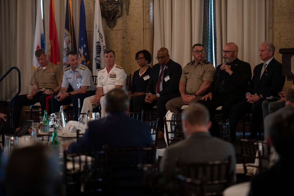 Service Members take part in a leadership Summit.