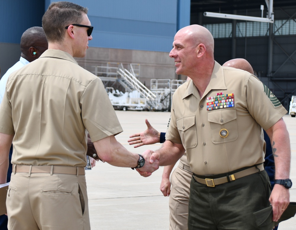 USSTRATCOM Presents VQ-4 with the Omaha Trophy