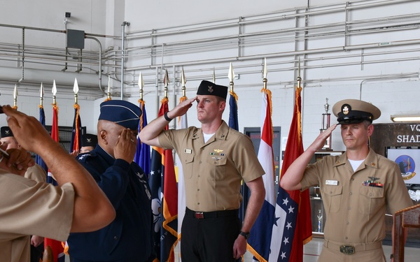 USSTRATCOM Presents VQ-4 with the Omaha Trophy