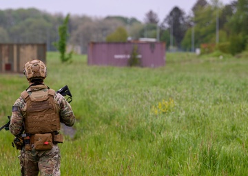 USANEC BE STX with Belgian Para-Commandos