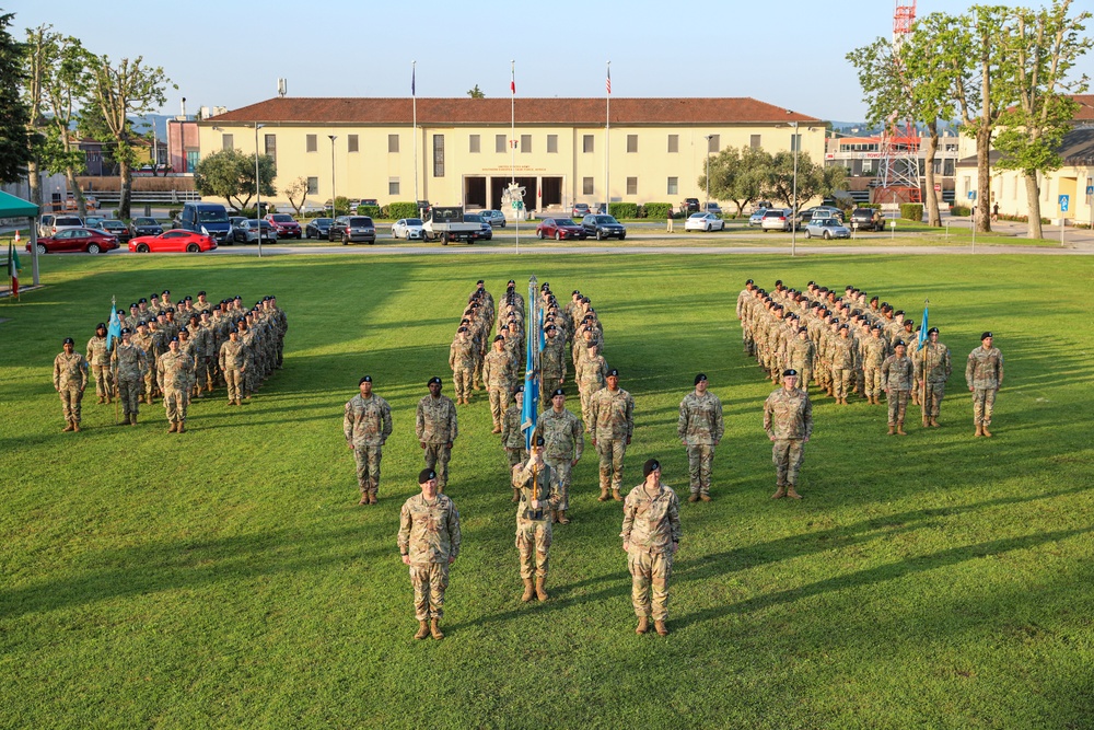 522 Military Intelligence Battalion Change of Command Ceremony