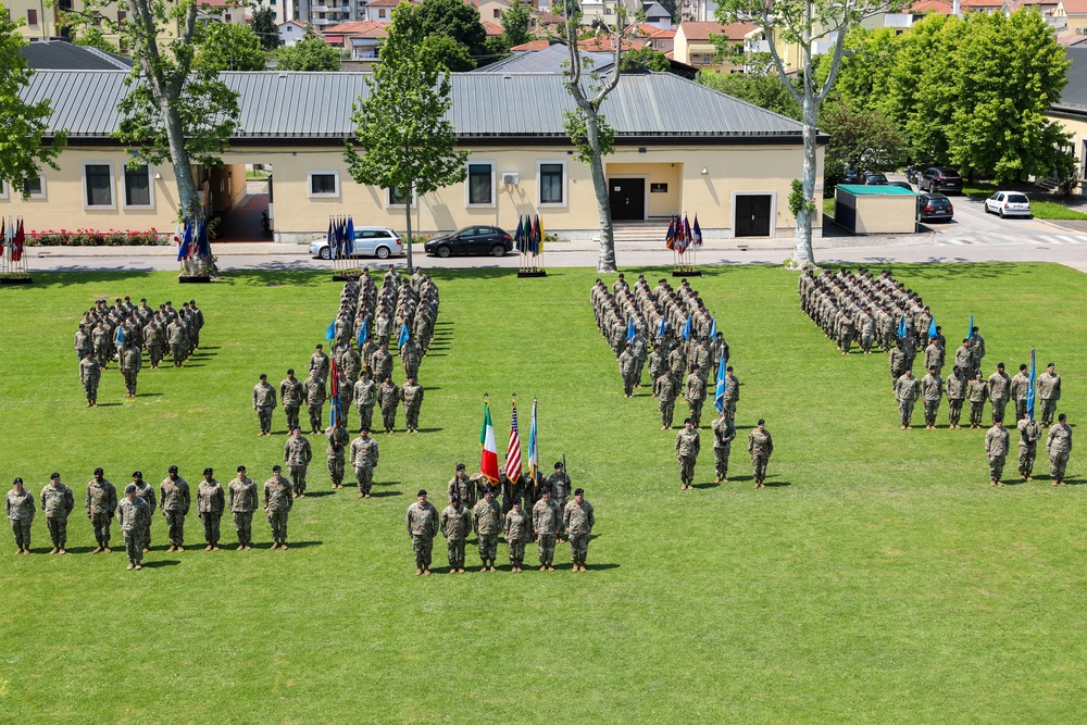 207th Military Intelligence Brigade (Theater) Change of Command Ceremony