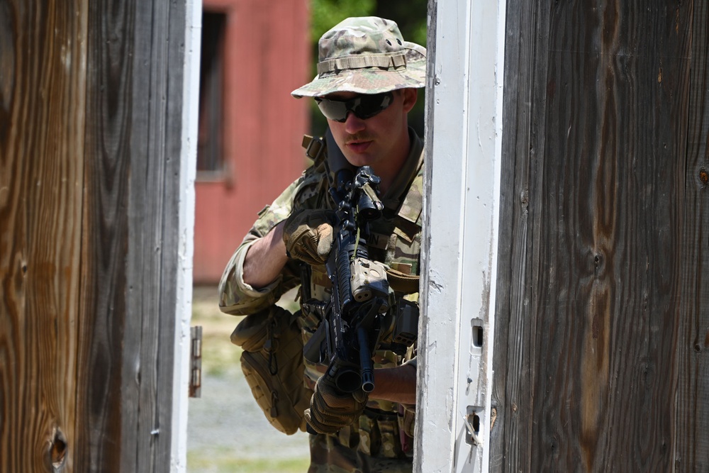 FORT DIX-RANGE 12 1st Battalion, 175th Infantry conduct MOUT/FIBUA training. May 25th, 2023