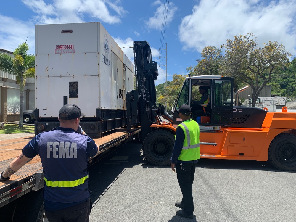 FEMA Staff Prepare Generators