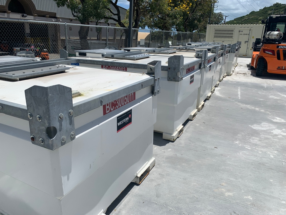 FEMA Staff Prepare Generators