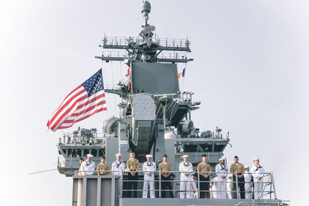 USS Wasp (LHD 1) Arrives in NYC for Fleet Week 2023