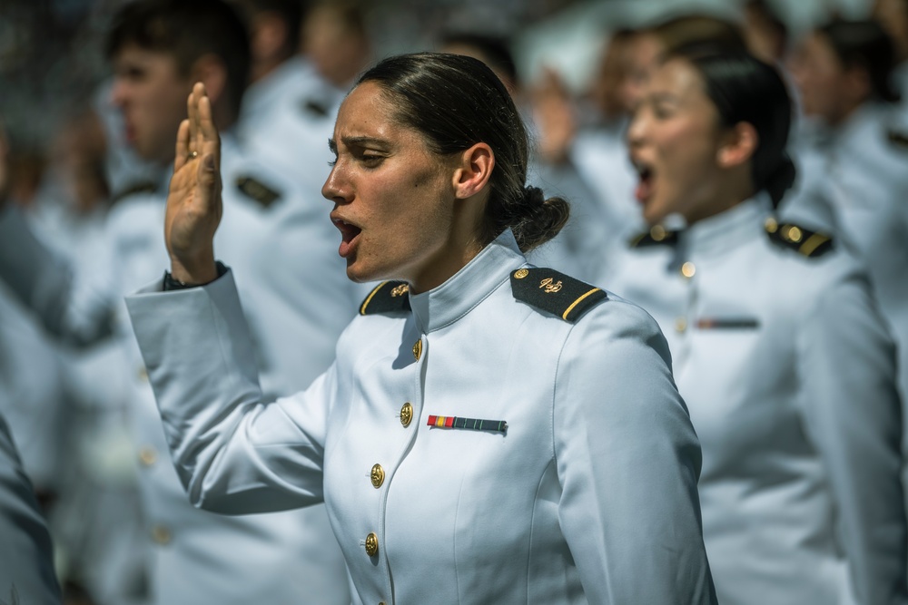 SECDEF Delivers Keynote Address at U.S. Naval Academy Commencement