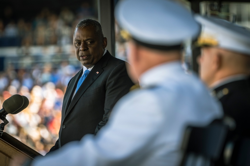 SECDEF Delivers Keynote Address at U.S. Naval Academy Commencement