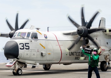 USS Ronald Reagan (CVN 76) conducts flight operations