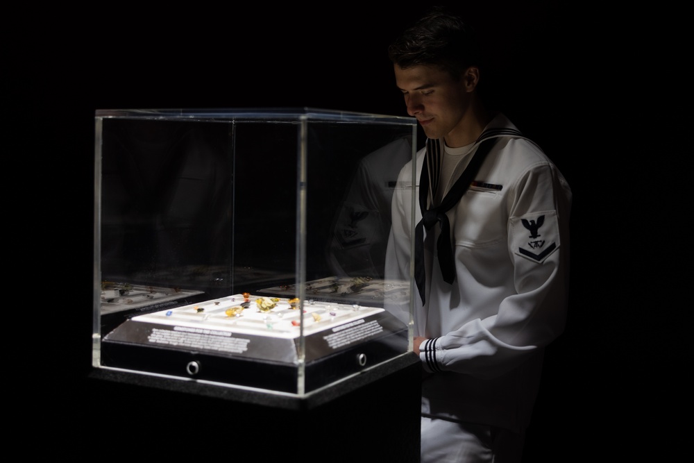 Marines, Sailors tour Los Angeles Natural History Museum