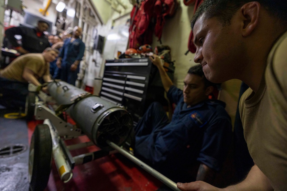 USS Bataan Sailors assemble rockets