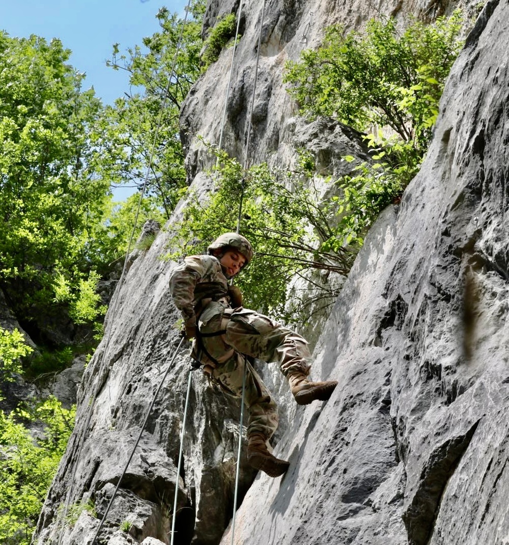 Dvids - Images - 1-157th Mountain Infantry Battalion Repels [image 1 Of 4]