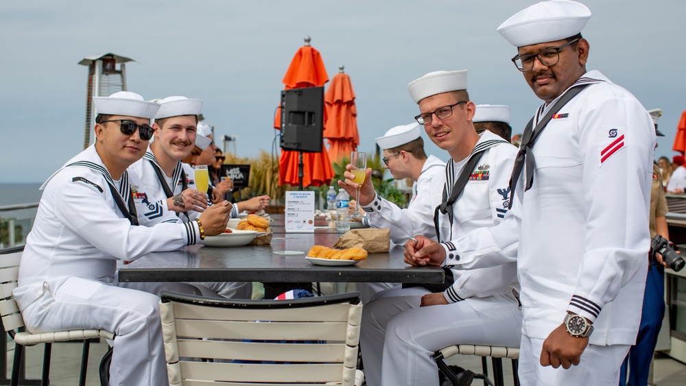 Sailors and Marines are welcomed to Venice for LA Fleet Week 2023.