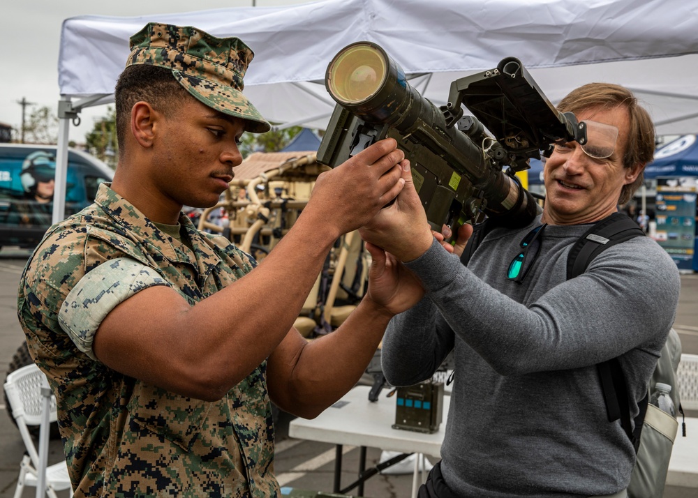 Marines participate in the Los Angeles Navy fleet week