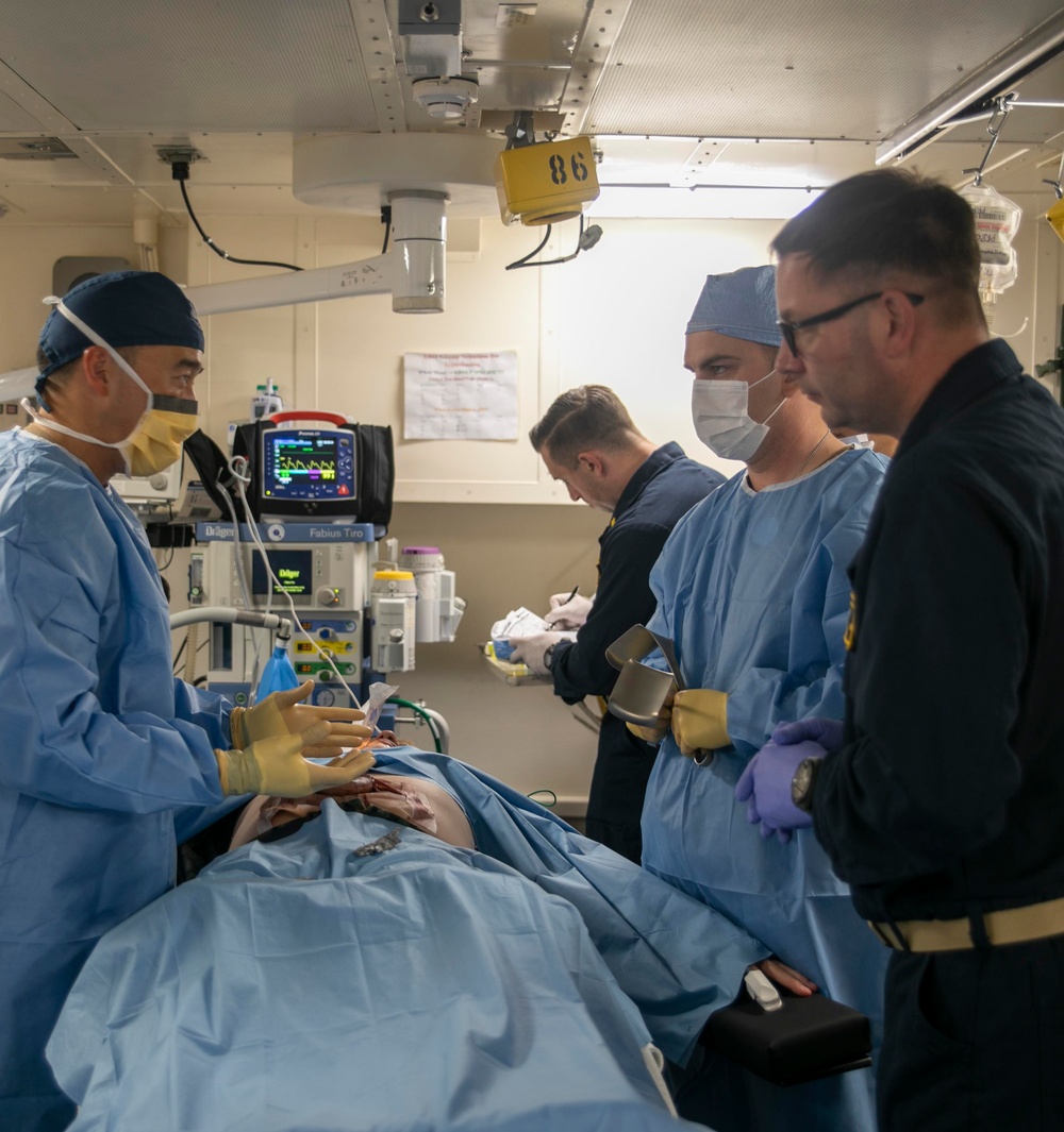 USS Mesa Verde Conducts Mass Casualty Drill