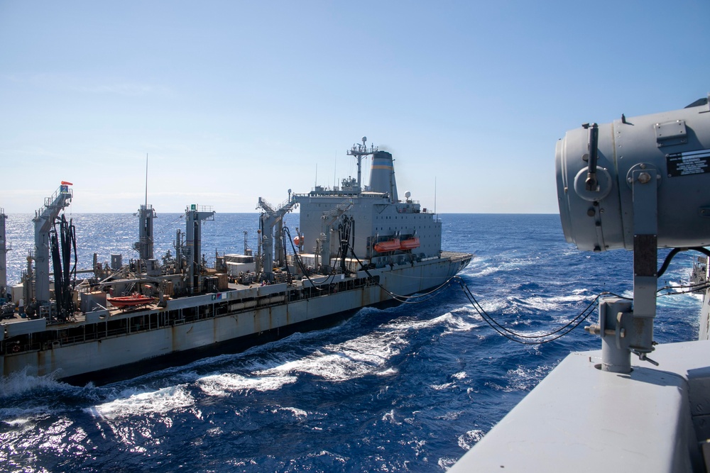 USS Mesa Verde Conducts UNREP with USNS Patuxent