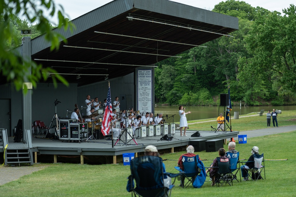 U.S. Navy Band Commodores present a Memorial Day concert