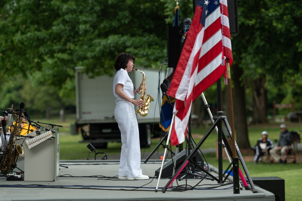 U.S. Navy Band Commodores present a Memorial Day concert