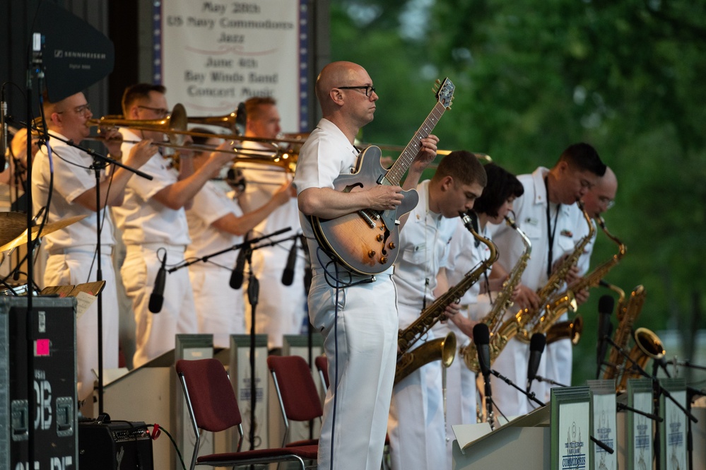 U.S. Navy Band Commodores present a Memorial Day concert