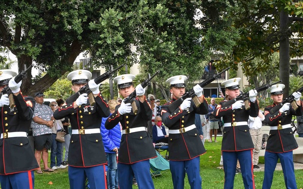 NSW Commander Speaks at Coronado Memorial Day Service