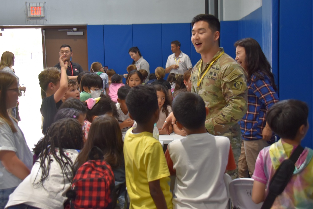 Army engineers inspire the next generation of STEM professionals in Korea