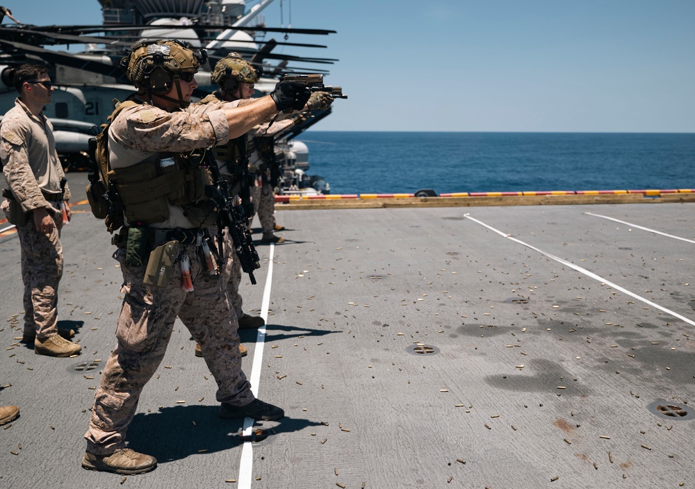 26th MEU conducts Live Fire Range aboard USS Bataan