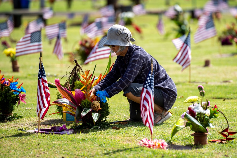 Kauai Honors Fallen Military on Memorial Day