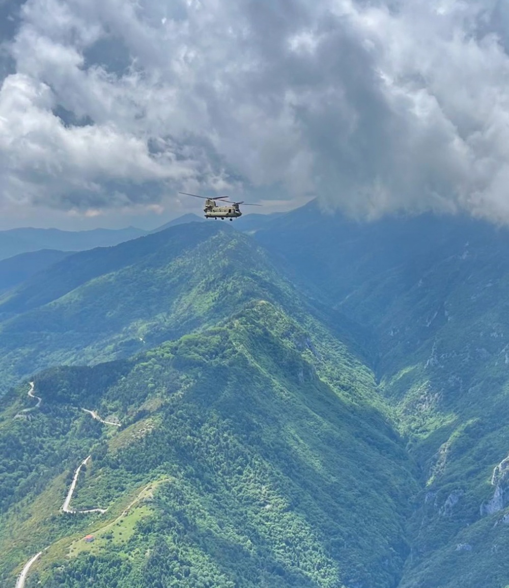 3rd Combat Aviation Brigade Conducts Morale Flights