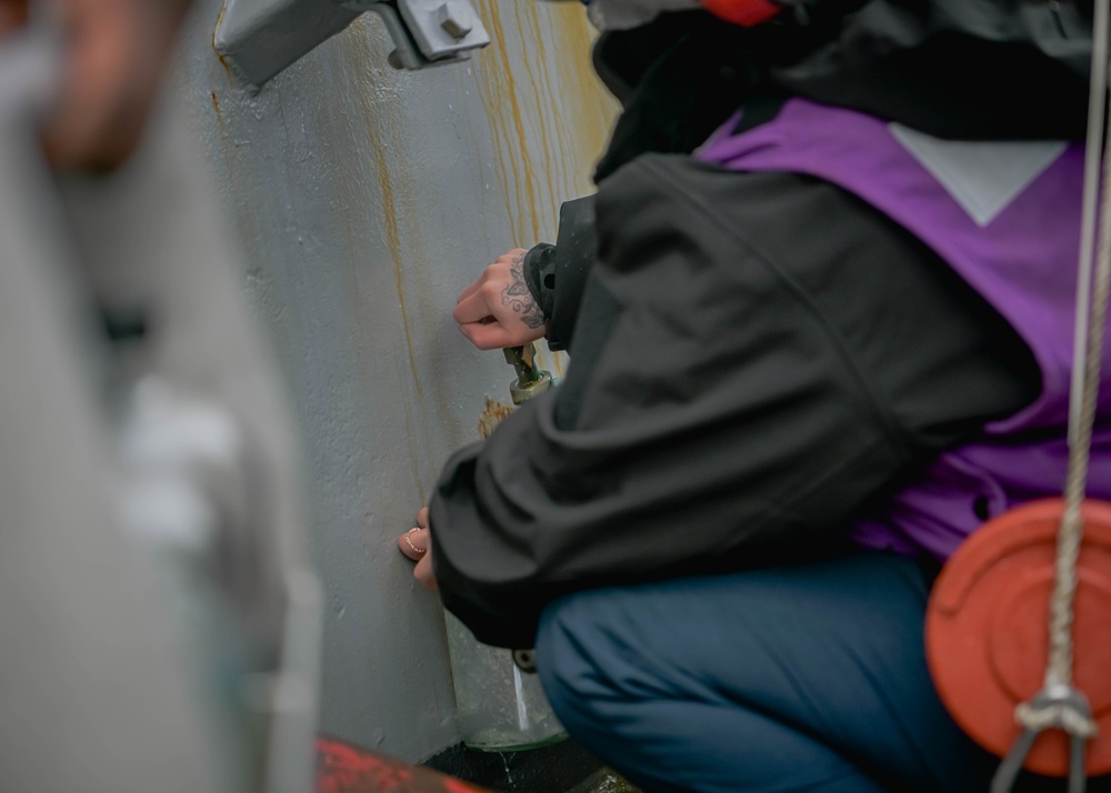 USS Oscar Austin (DDG 79) conducts replenishment-at-sea during Formidable Shield 2023