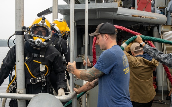 MDSU, ROKN Participate In SALVEX