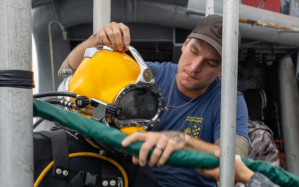 MDSU, ROKN Participate In SALVEX